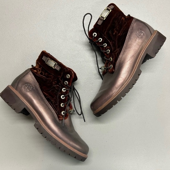 Timberland Velvet Boots Bronze Leather Lug Sole Gold Hardware Womens Size 8.5 - Picture 1 of 8